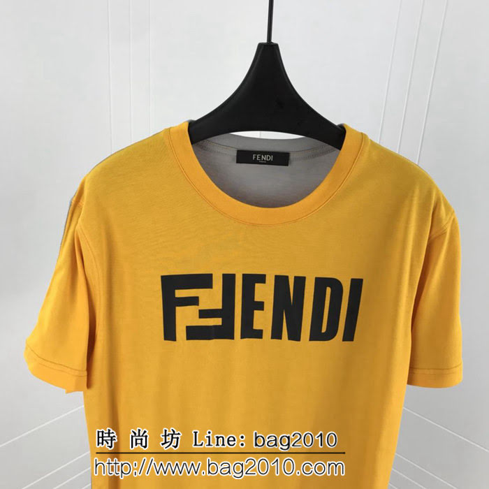 FENDI芬迪 專櫃同步 19ss早春最新爆款 雙色拼接 絲光棉 男款短袖T恤 ydi1895